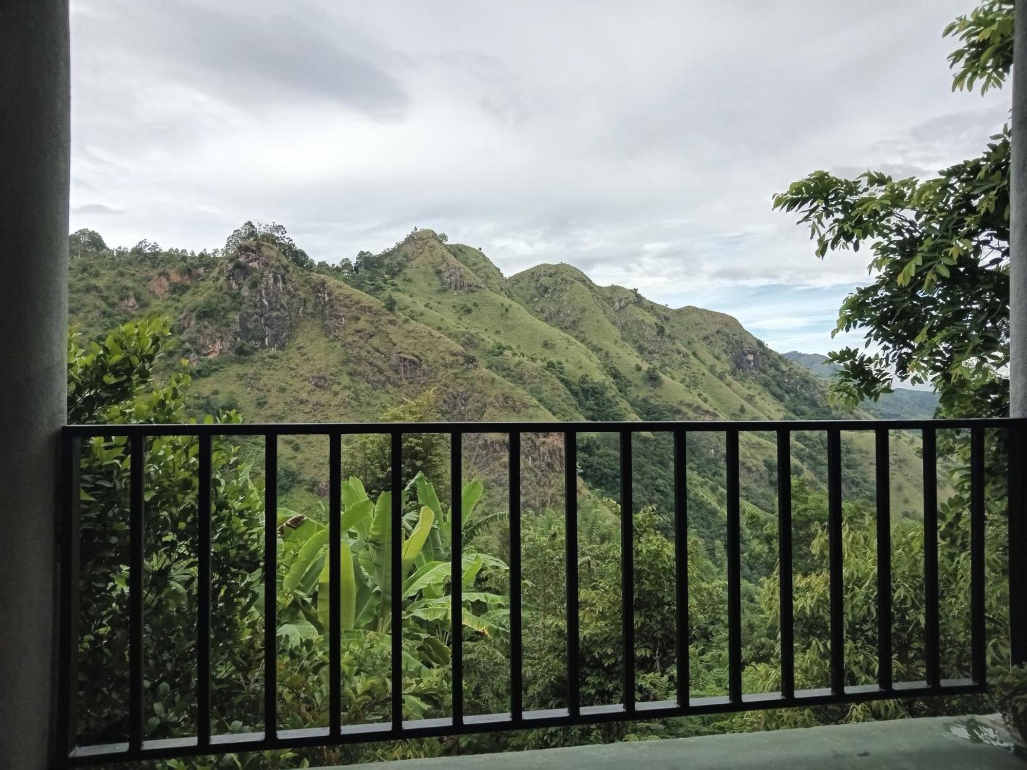 Nature Green Hotels On Rock Home Ella Extérieur photo